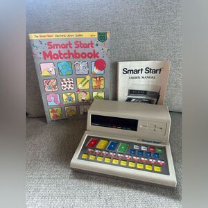 Vintage 1987 VTECH Smart Start Learning Pre Computer *WORKING Booklet Included